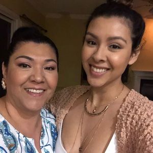 Meet your Posher, Rosaura